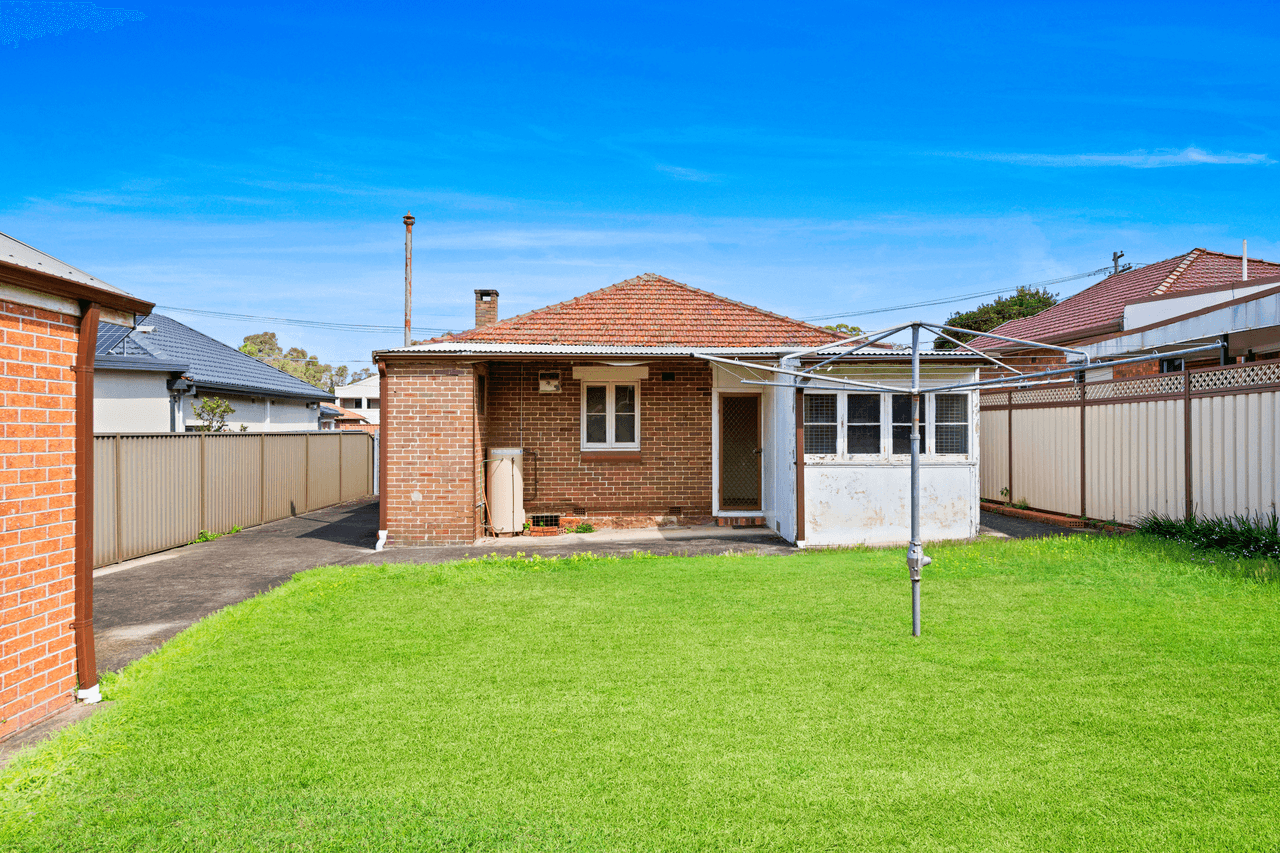 11 Evelyn Avenue, CONCORD, NSW 2137