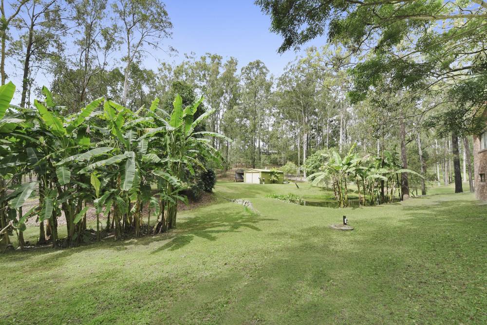 10 Ireland Court, CASHMERE, QLD 4500