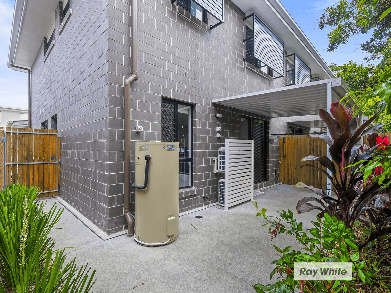 2/8 Kokuso Place, DOOLANDELLA, QLD 4077