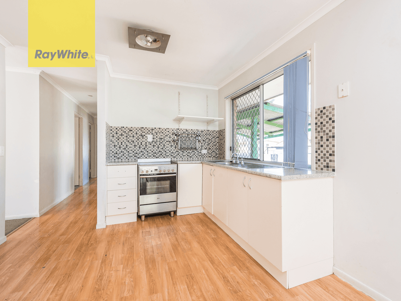 38 Camelia Avenue, LOGAN CENTRAL, QLD 4114