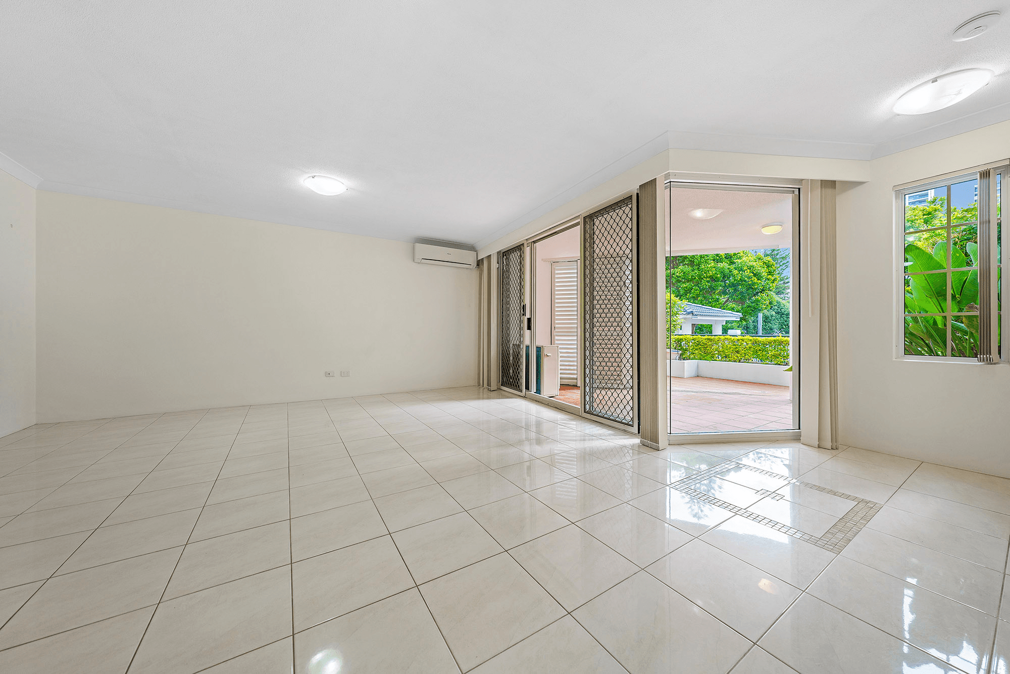 3  Federation Avenue, Broadbeach, QLD 4218